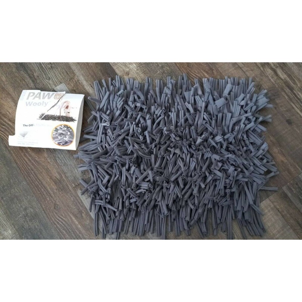 PAW5: Wooly Snuffle Mat 12" x 18" Encourages Foraging Skills
